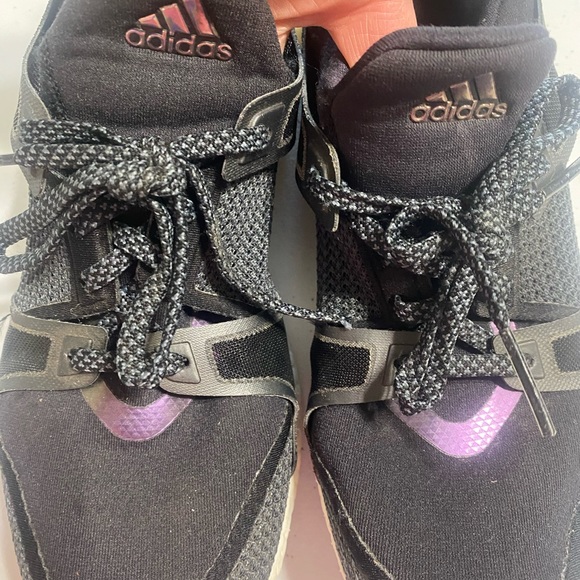 Adidas shoe - Picture 8 of 8